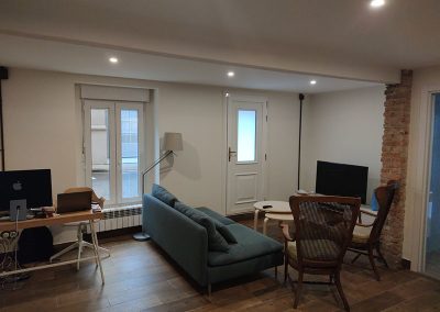 instalación eléctrica en salón y habitaciones vintage en salinas